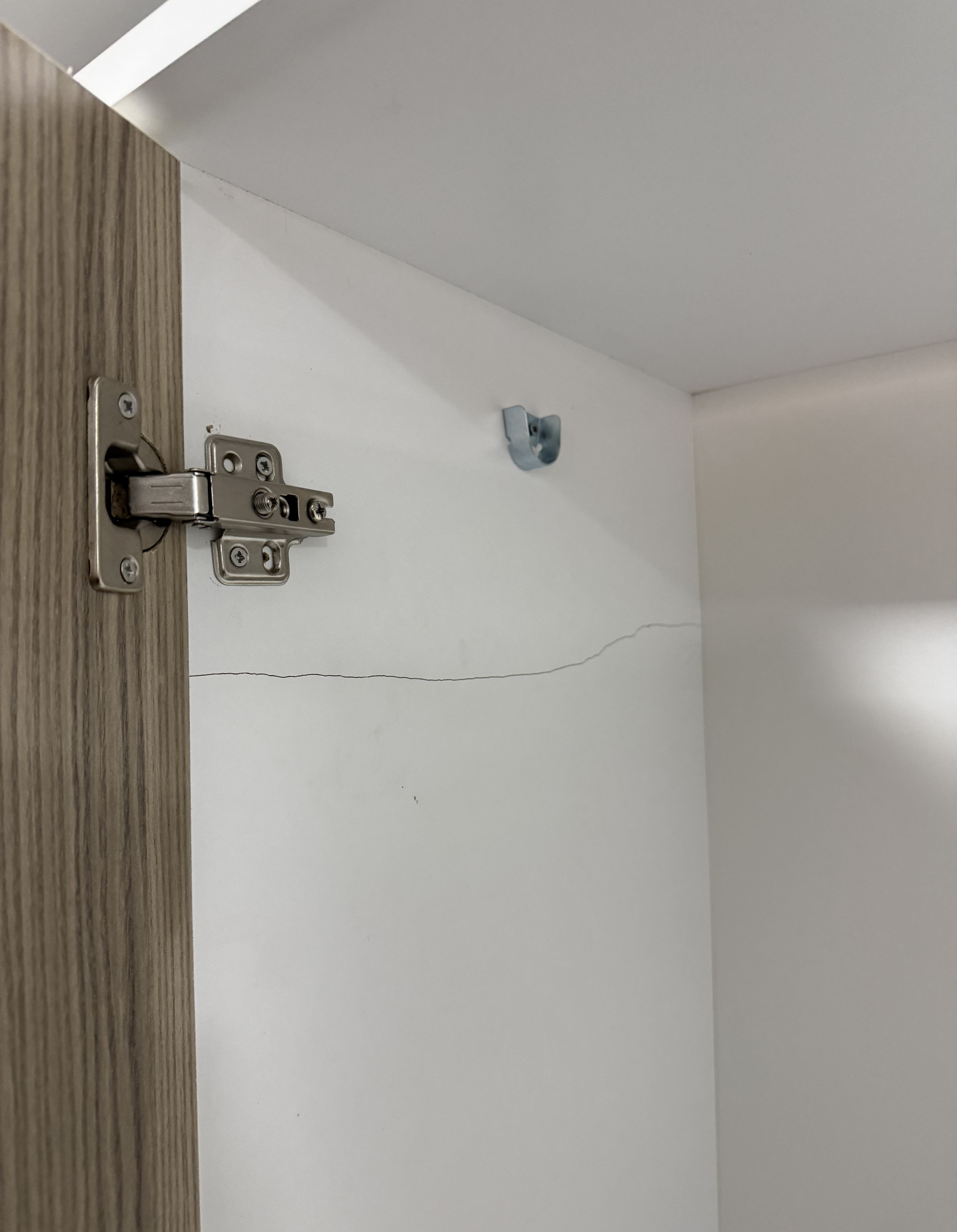 SEDEF 3 KAPAKLI GARDROP