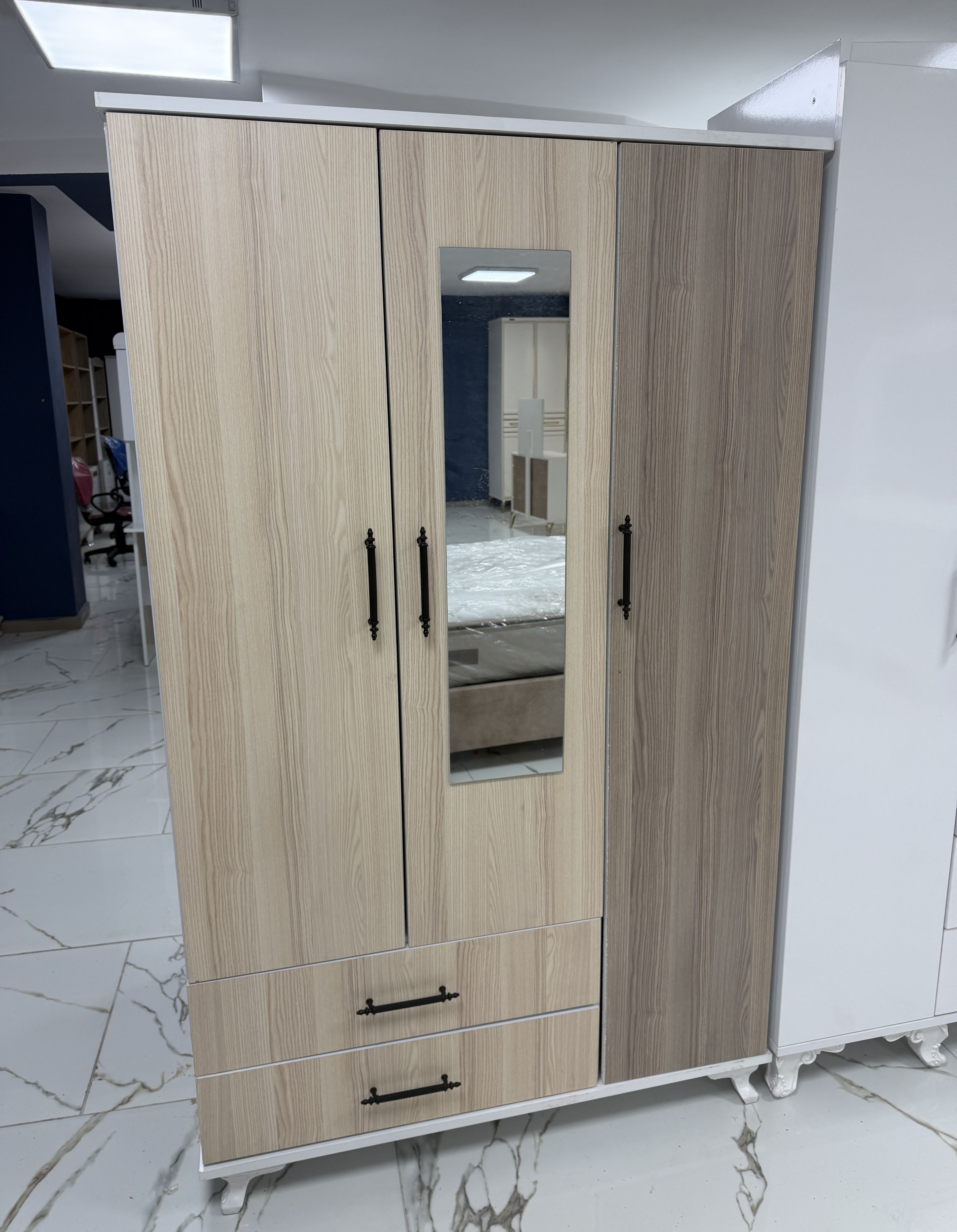 SEDEF 3 KAPAKLI GARDROP